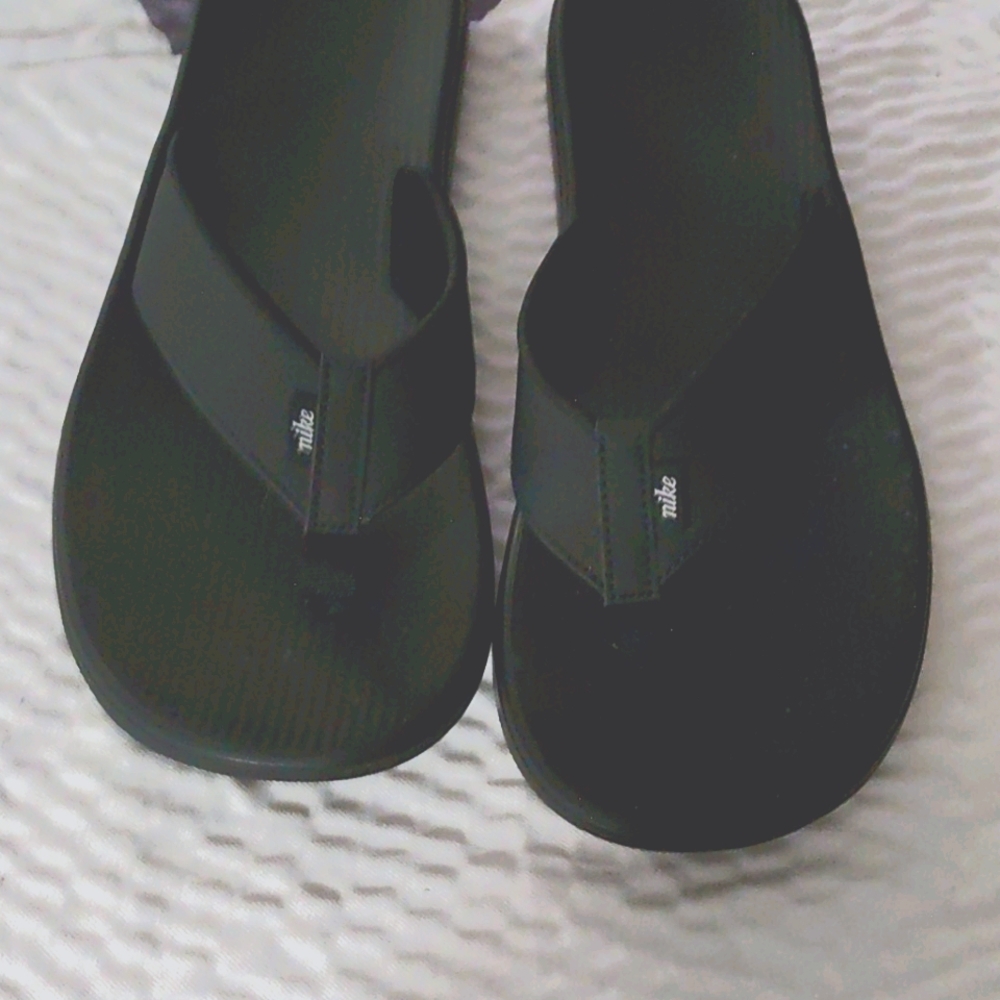 Flip flops
